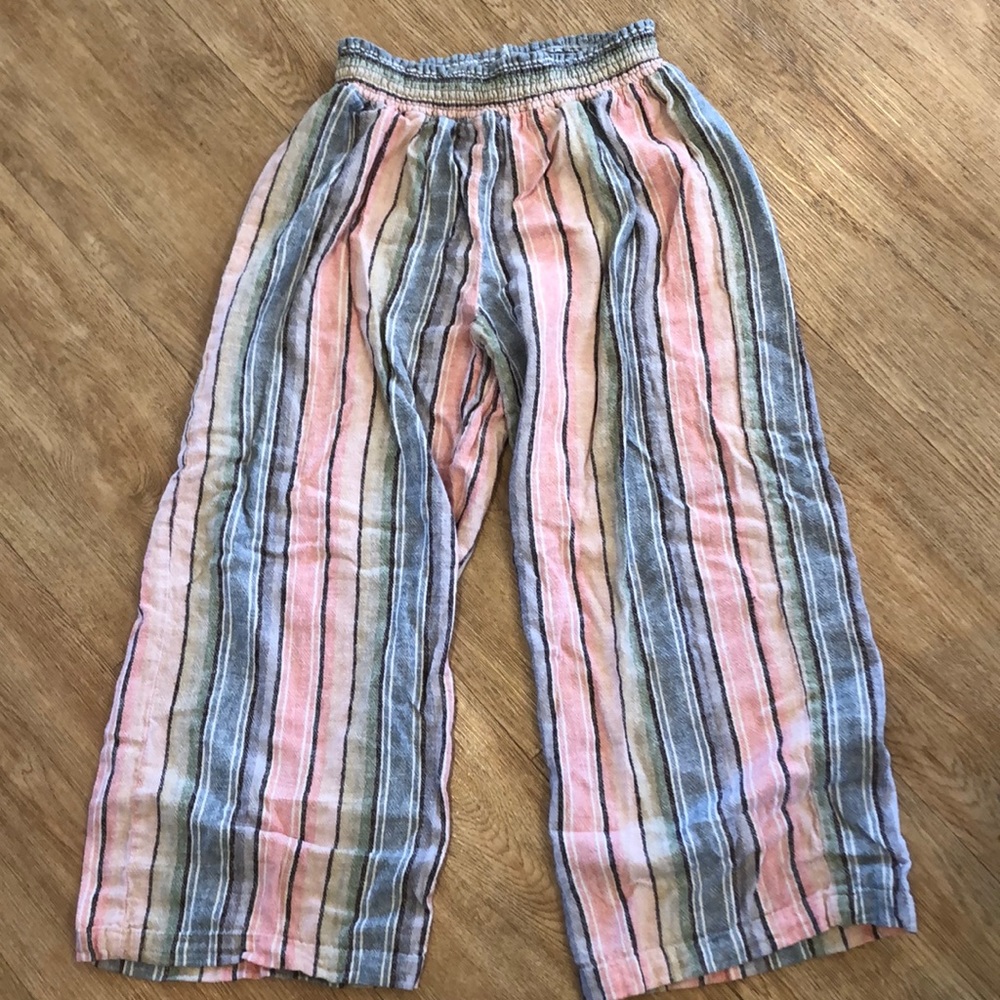 Linen capris